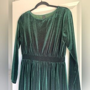 Midi long sleeve velvet dress